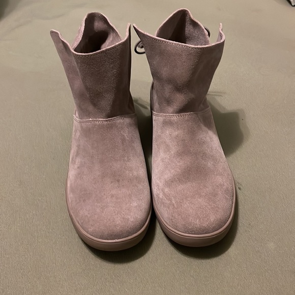 KOOLABURRA by UGG  women’s size 10” boots - Picture 3 of 16